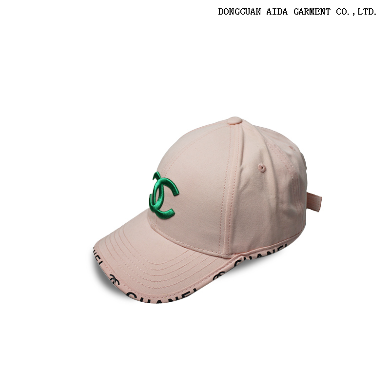 Sports breathable baseball cap